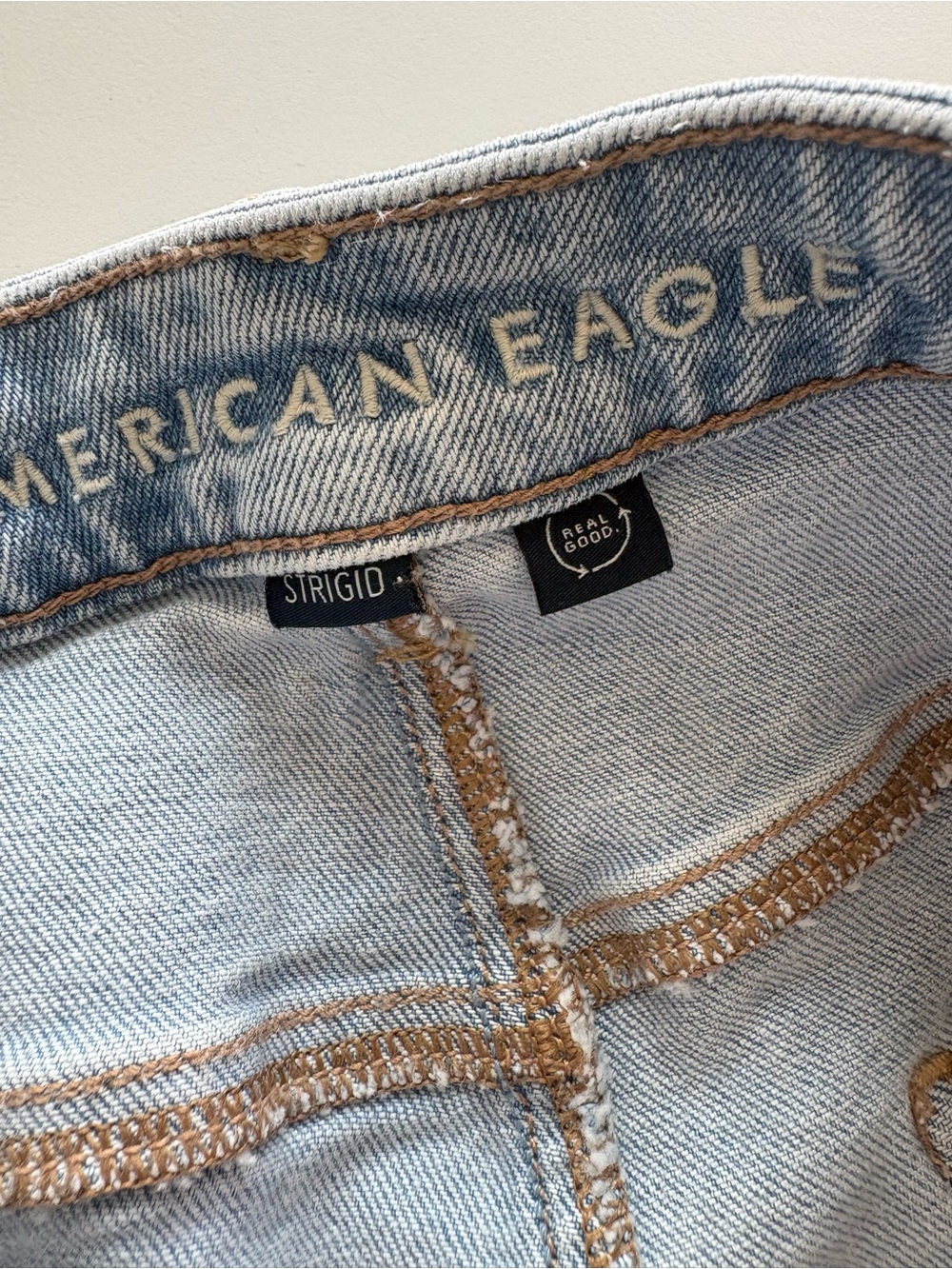 American Eagle Mom jeans - Size 14 - Picture 8 of 13